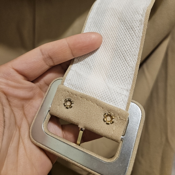 Boohoo Curve Plus Size Creme with Belt Trousers - Picture 12 of 17